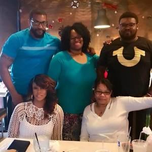 Meet your Posher, Deborah